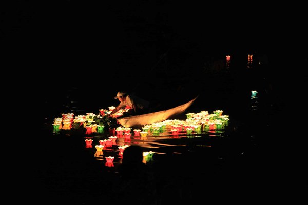 Comment s'immerger dans les traditions de la fête de l'eau en Birmanie ?
